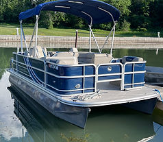 best customer service in boat rentals